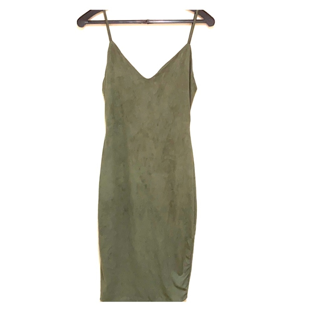 ✨SMALL Olive green dress ✨ BRAND NEW ✨